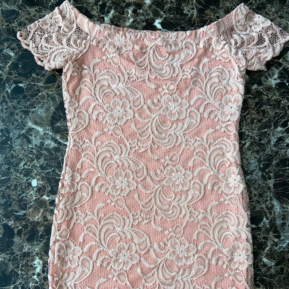 Pink lace tight dress